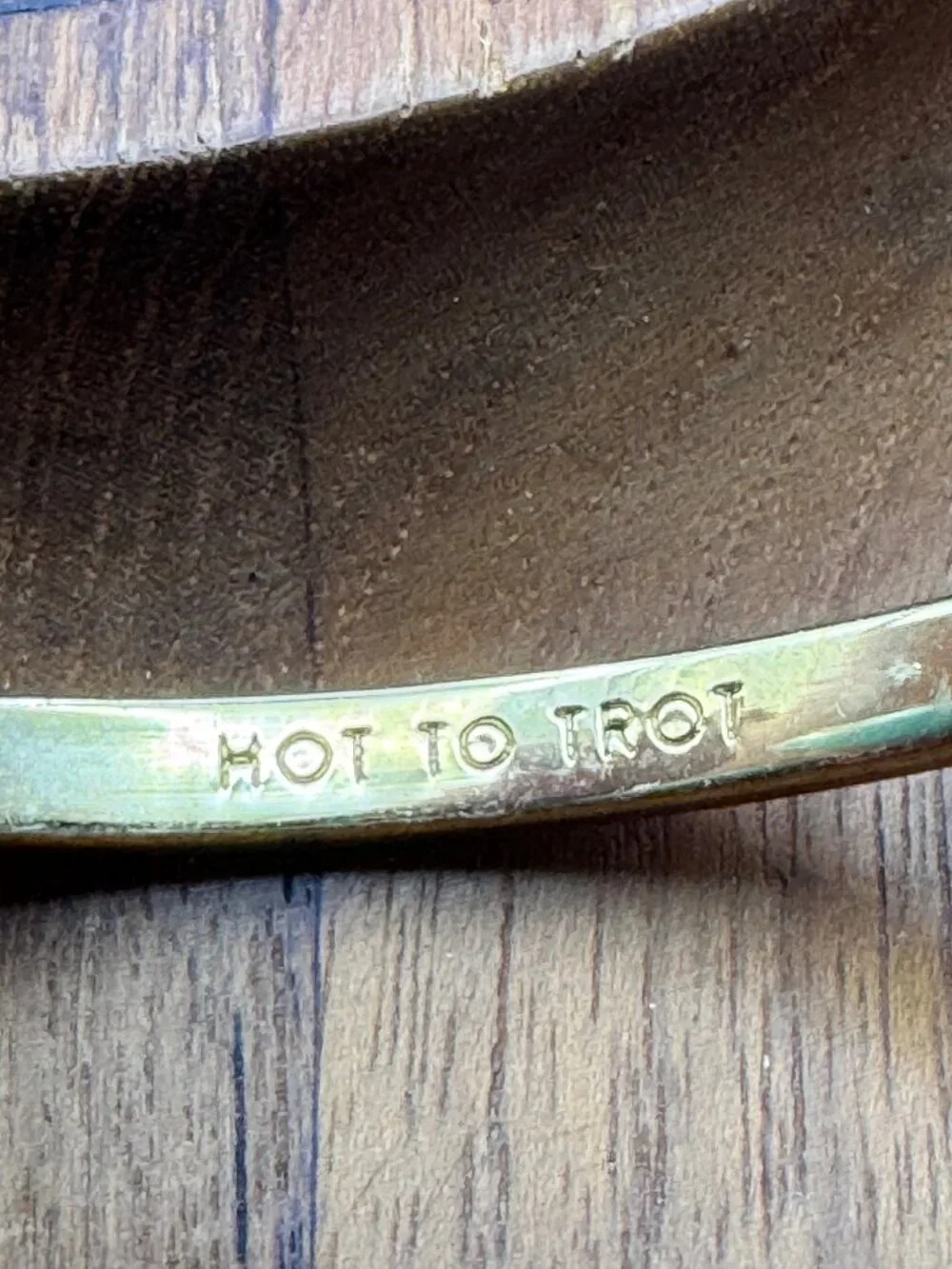 Kate Spade New York Hot To Trot Pink Gold Enamel Slip On Bangle Bracelet - Picture 6 of 8